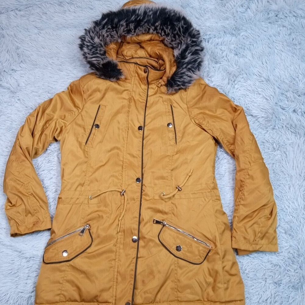 YMI Jacket Womens L Yellow Pockets Removable Hood Active Outdoors Faux Fur Trim